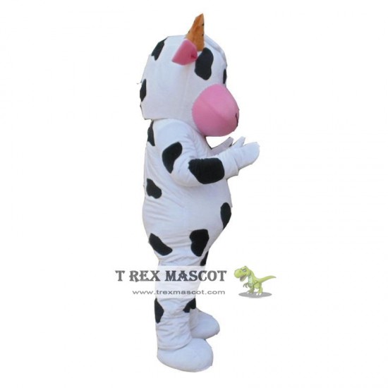 Cartoon Mascot Clothing In The Shape Of Farm Cow Cartoon Mascot Clothing In The Shape Of Farm Cow